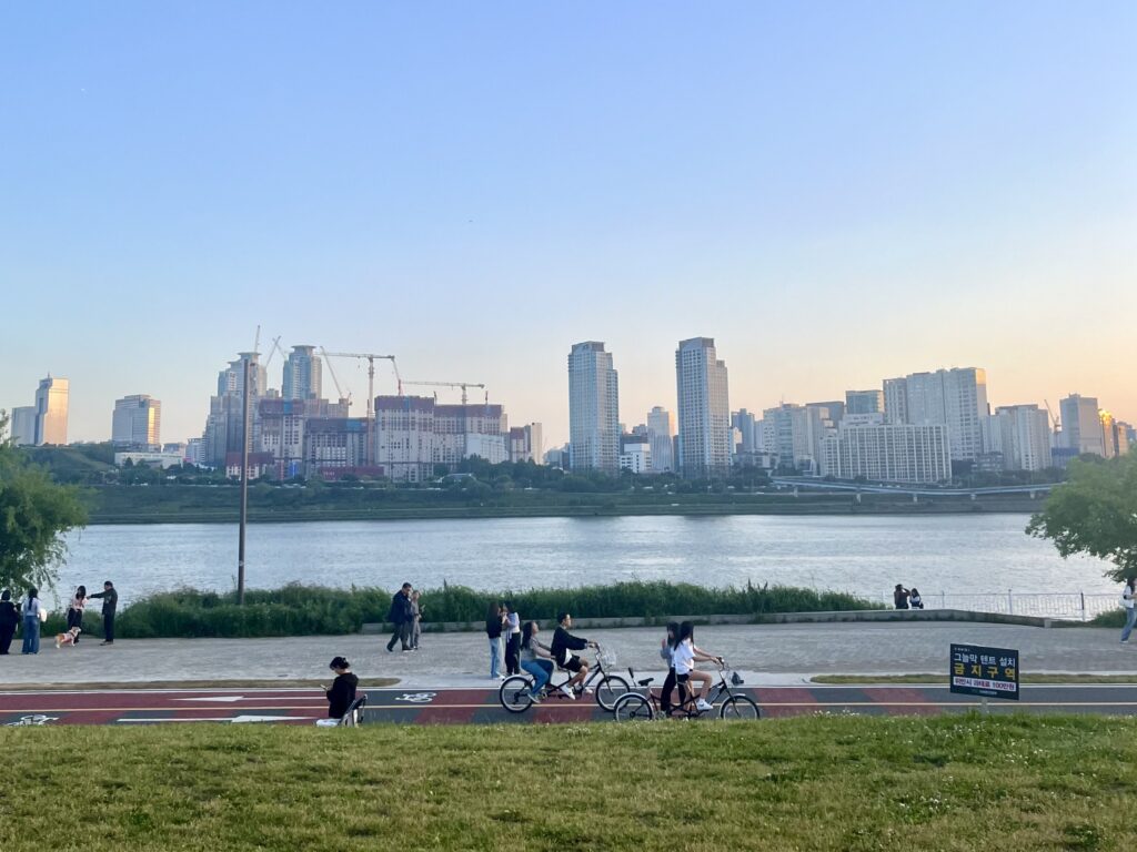 여행이 즐거워지는 필수 한국어 인사말 베스트 - IMG 5902 여행이 즐거워지는 필수 한국어 인사말 베스트 8