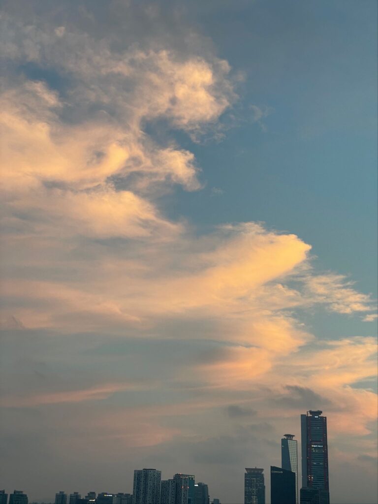 ホテルナルソウル 20階 ラウンジ