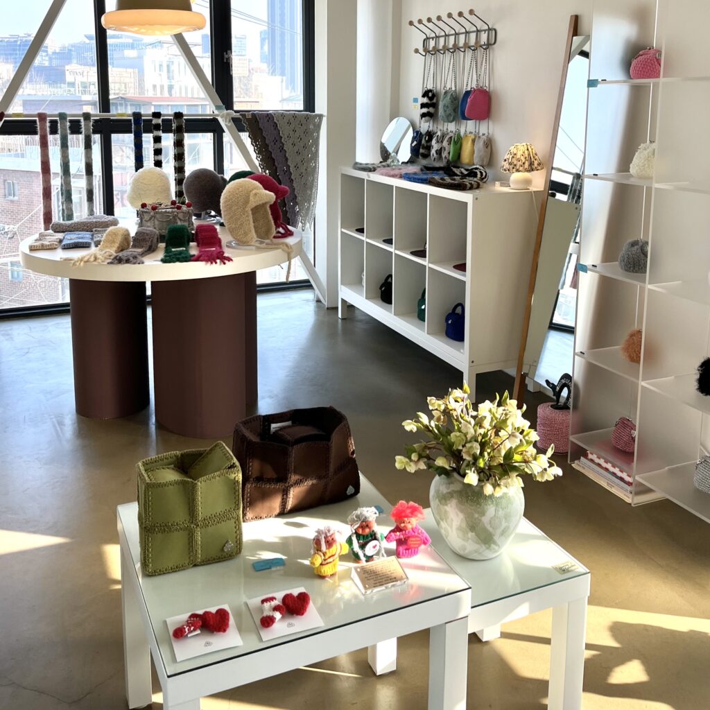 私の西村案内。伝統とモダンが交差する街を歩く 26