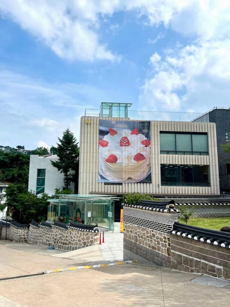 私の西村案内。伝統とモダンが交差する街を歩く 20