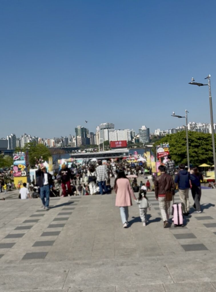 SEOUL SPRING FESTIVALに行ってきた🌸🪅漢江(ハンガン)ピクニック&驚きの韓国出前文化 - IMG 6756 1 SEOUL SPRING FESTIVALに行ってきた🌸🪅漢江(ハンガン)ピクニック&驚きの韓国出前文化 14