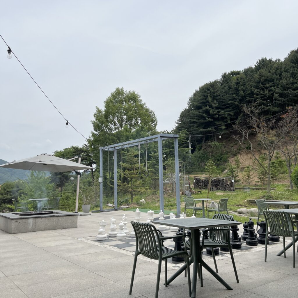 南陽州(ナムヤンジュ)で見つけた巨大"植物カフェ" - KakaoTalk 20260603 212938748 01 南陽州(ナムヤンジュ)で見つけた巨大"植物カフェ" 12