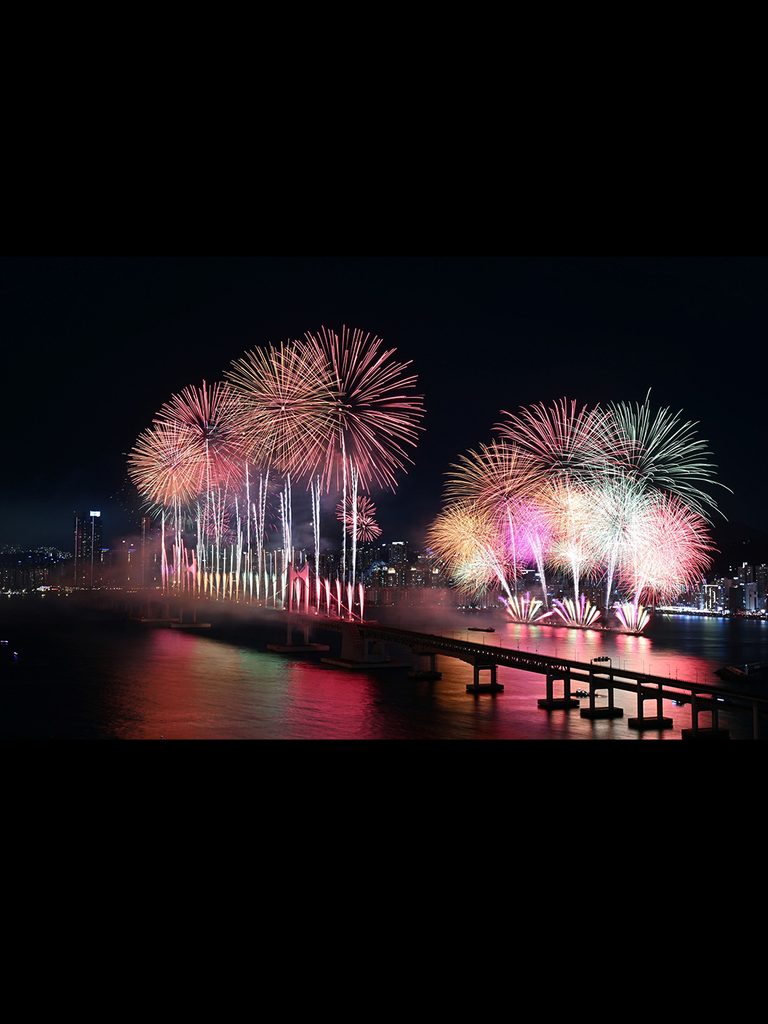 釜山花火大会2026は11月7日開催|有料席・会場・予約方法 - 261002 News th 4 6 768x1024 1 釜山花火大会2026は11月7日開催|有料席・会場・予約方法 12